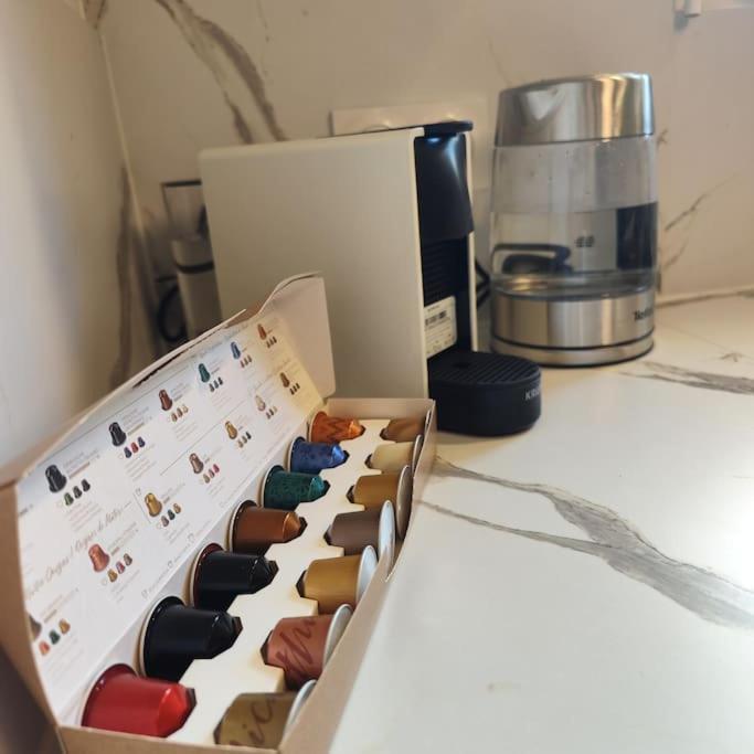 Superbe Cosy Duplex Appartement T3 Charpenne Tete D'Or Avec Parking Prive Gratuit Villeurbanne Buitenkant foto